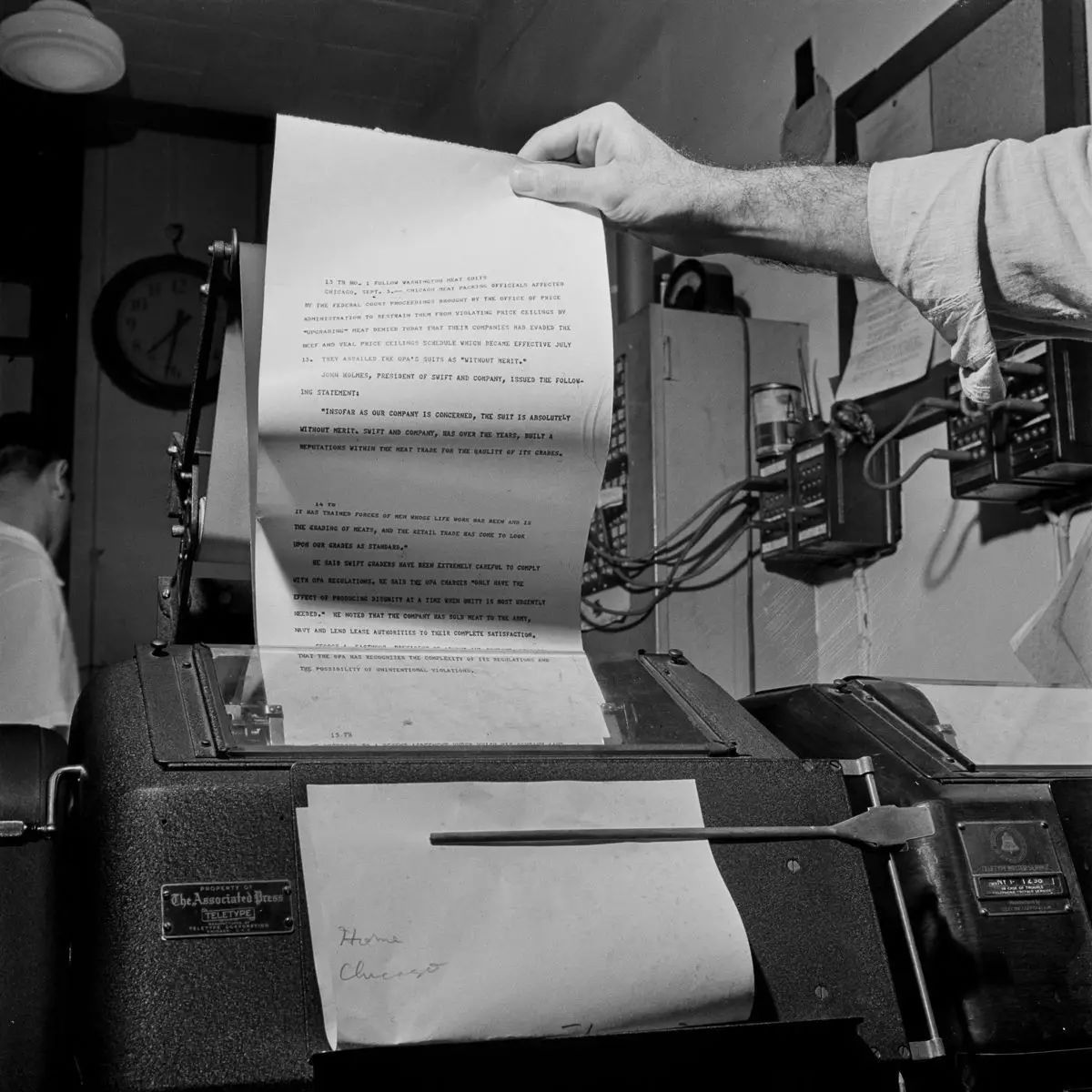 1942年，人们是如何手工制作一份《纽约时报》的？｜世界的美意 - 4