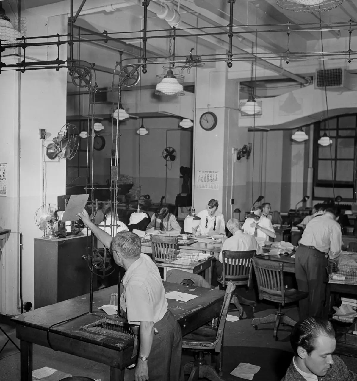 1942年，人们是如何手工制作一份《纽约时报》的？｜世界的美意 - 21