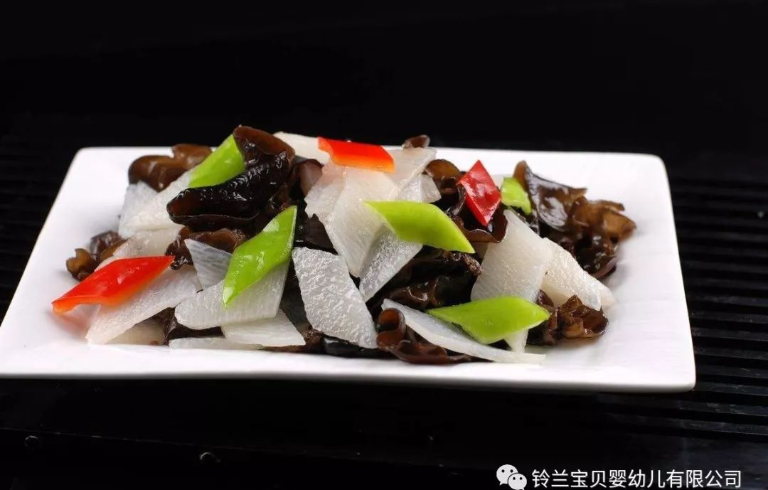 香菇土豆百合块,烧鸭排骨汤开心午点:苹果绿豆汤,冬瓜星期二食谱做法家常菜北京老图片