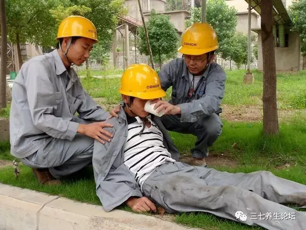 三伏防中暑+高温酷暑天特别要当心5个要命的事+炎炎夏日 为防中暑 此文必看+解暑清热化湿茶三款 - - 得健养生堂 三伏防中暑+高温酷暑天特别要当心5个要命的事+炎炎夏日 为防中暑 此文必看+解暑清热化湿茶三款 - - 得健养生堂