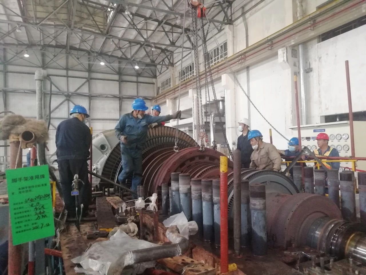 中国能建新疆电建安全生产 党员先行