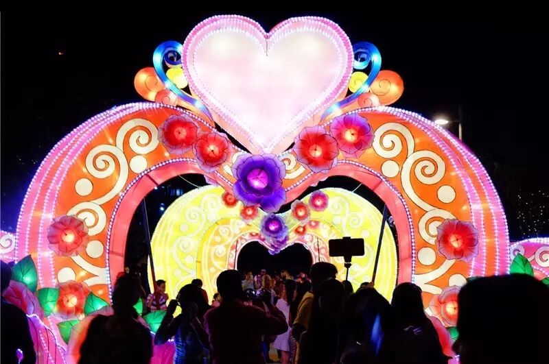 %name 百年一遇！悉尼赚钱、赚人气的超牛机会来了！“悉尼中国新年灯会”摊位招商倒计时！再不抢就没啦！