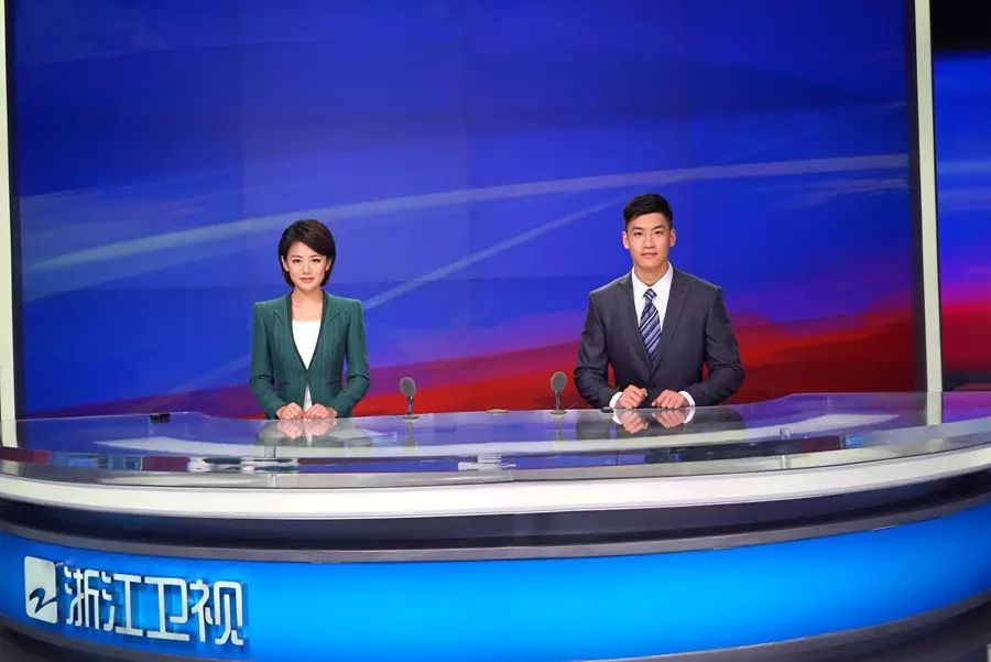 快看浙江卫视新lol菠菜网正规平台闻主播来了两张90后新面孔
