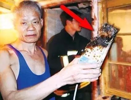 這種排插最易起火 已被國家禁用！可70%人的家里還在用……
