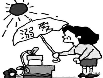 对于孩子家长要理性的去爱,而不是一味的溺爱.
