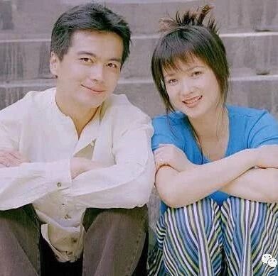 爸爸是许亚军,妈妈是何晴,18岁许何的人生即将开挂?