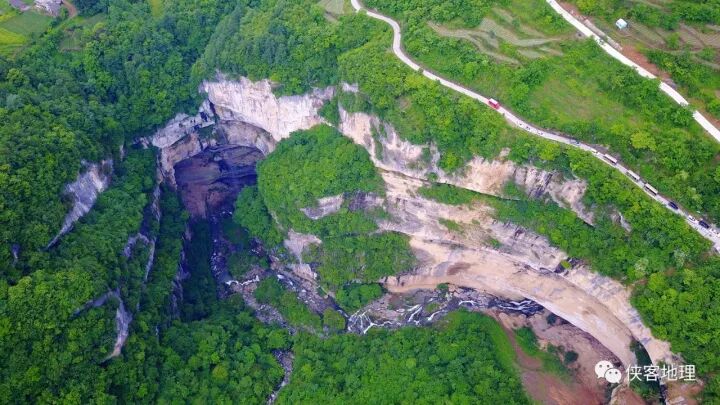 汉中天坑群如何旅游_汉中天坑开放了吗_汉中天坑群可以进去吗
