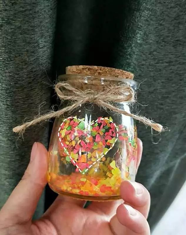"萤火虫星云瓶"——手工趣味制作