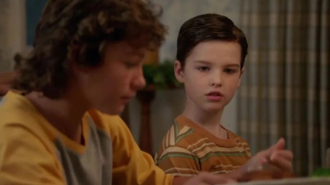 《小谢尔顿》1-5季全集 105集 英文字幕版+双语字幕版+双语对照文本 超赞的内容！