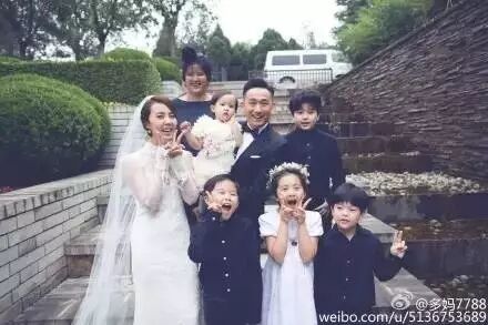 二胎正流行 扒一扒娱乐圈那些萌爆的二胎娃