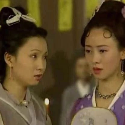 五十岁算什么,看看翁虹风韵犹存多让旁人羡慕