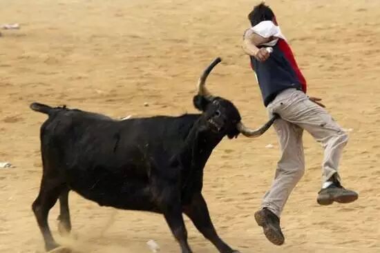 沃尔沃汽车属于哪个国家_沃尔沃什么国家_沃尔沃是哪个国家的