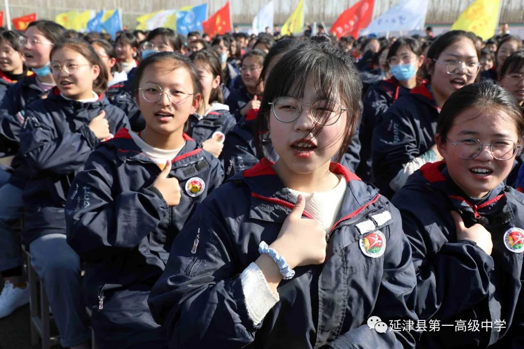 韩威东老师的激情演讲将助推高三学子更加轻松地对待六月高考,同时也