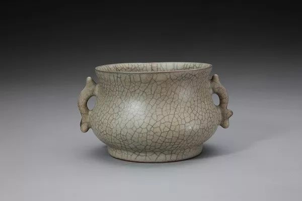 故宫又有大动作,全球最全"哥窑"重器大展来袭!