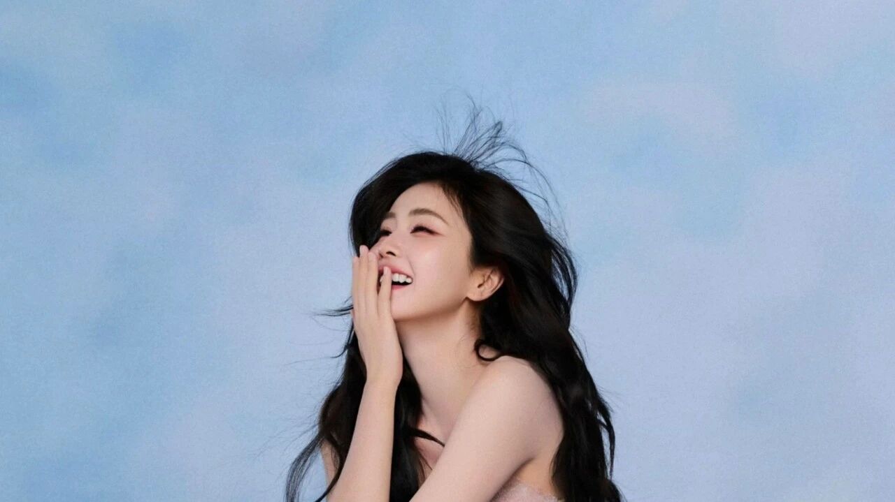 白鹿壁纸,太美了!