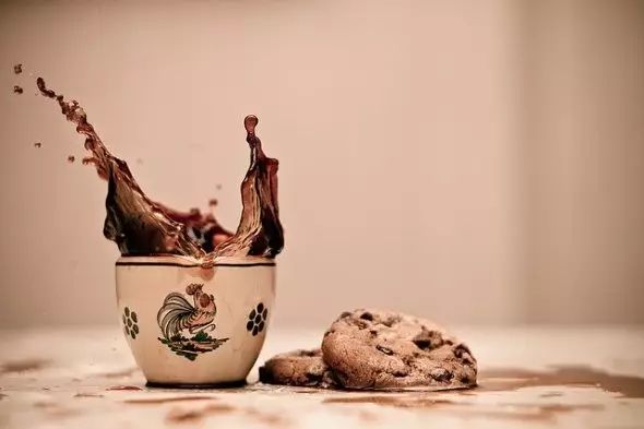 高速摄影欣赏:咖啡飞溅