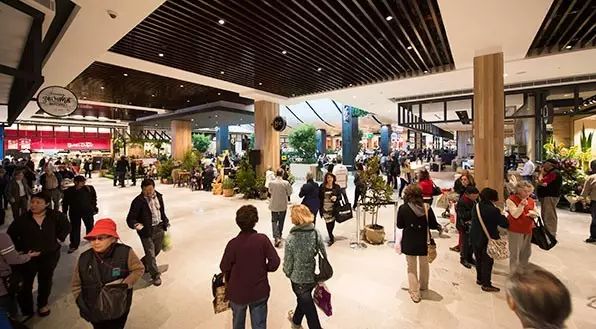 圣诞节购物热潮引发反思,中澳购物中心的差距在哪里?