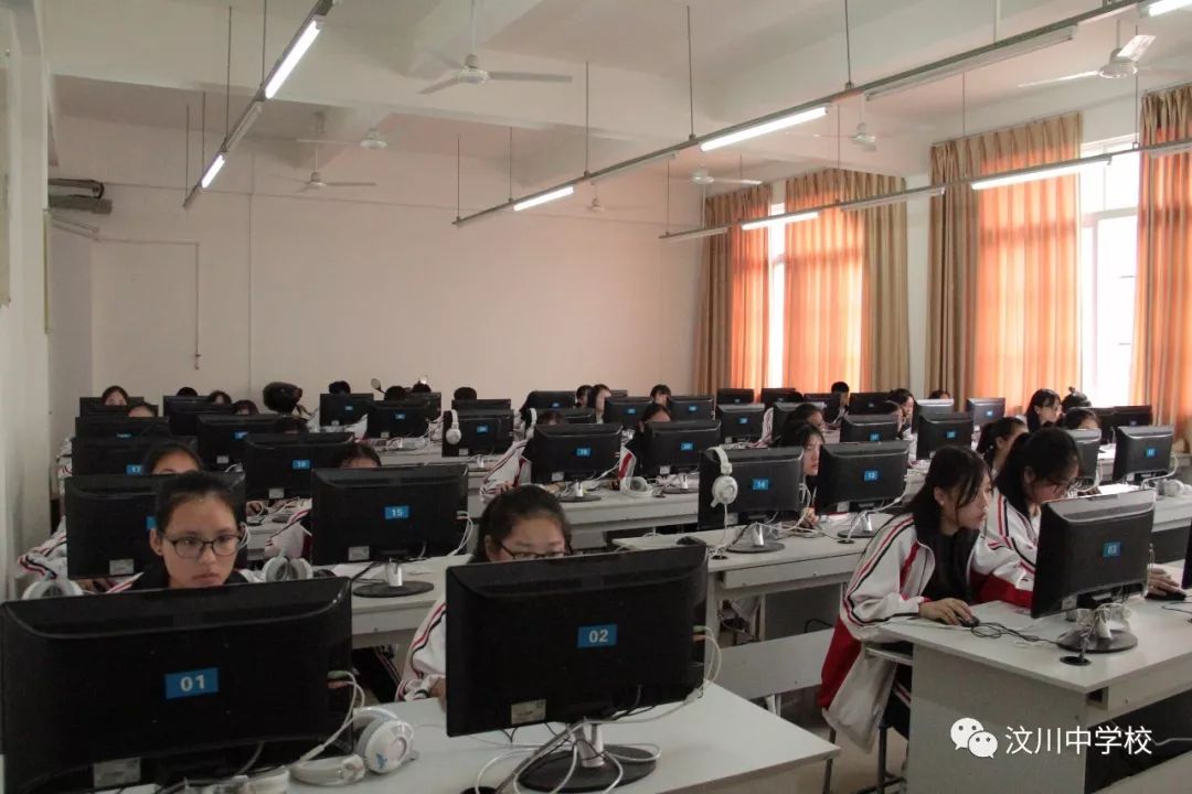 汶川中学圆满完成2018年高中学业水平考试v中学就业率高中生图片