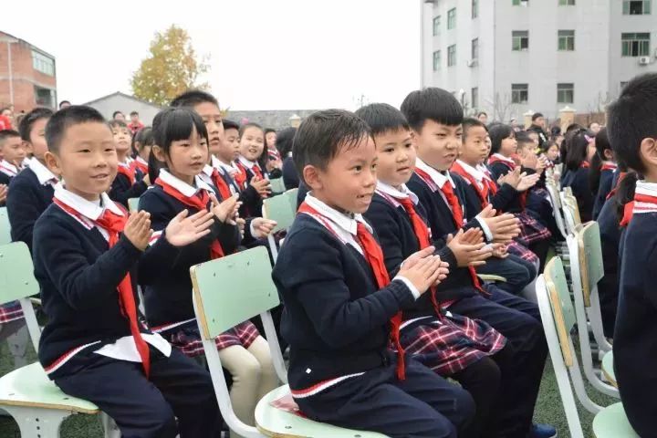 义乌东河小学建校100周年,为百年老校庆生!