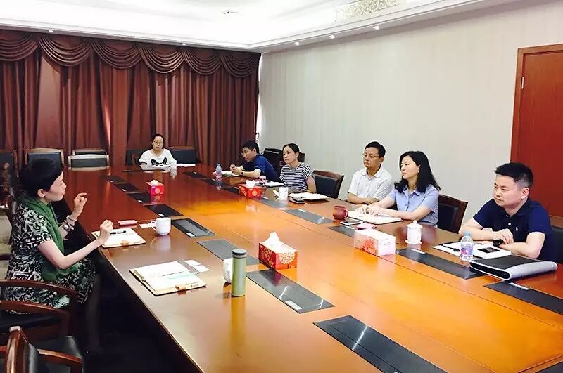 【服务金山】金山二工区邀东方循环网共同推动园区产业升级发展