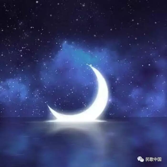 《弯弯的月亮》照九州,你没有听过的粤语版和低音版,如痴如醉……