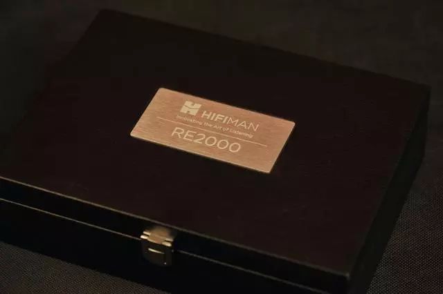 坐拥拓扑振膜的奢侈品!HIFIMAN RE2000 旗舰动圈耳塞开箱