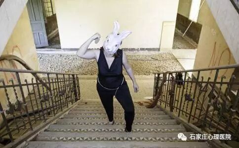 精神病的早期症状及治疗方法