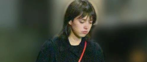 生日和友人一起过,松田龙平把年下15岁女友气哭...这可能是近年最跌宕起伏的八卦了...
