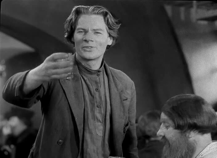 ↓↓↓点[阅读原文]看百部影史佳片⭐名著电影《我的大学》-2