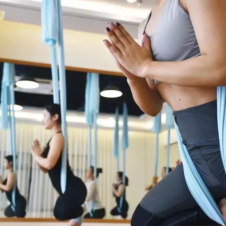 【空中瑜伽】11月27日开班！来一场说飞就飞的「飞行体验」