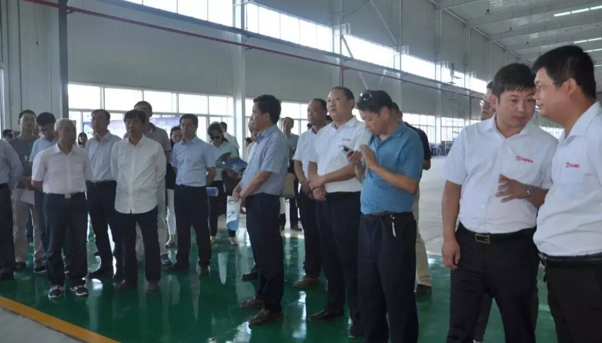 加强产学研合作，实现创新型发展——陕西省高校专家、教授、学者一行到跃迪集团旗下陕西跃迪公司考察