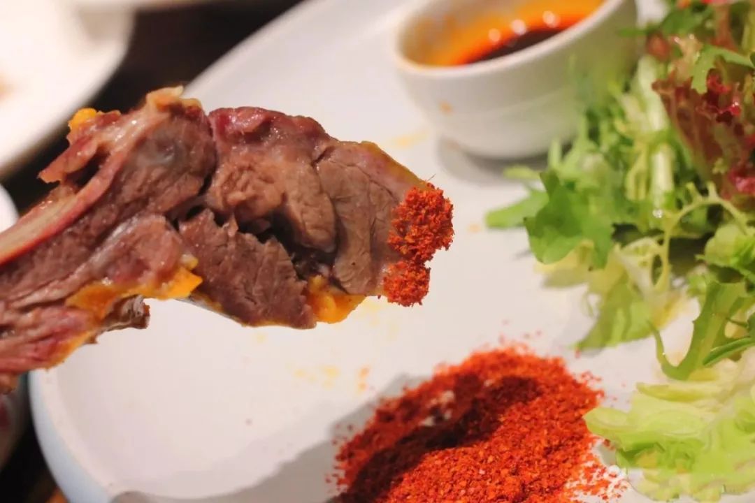 羊肉_公羊肉好吃还是母羊肉_羊肉烩面怎么做出来的羊肉好吃