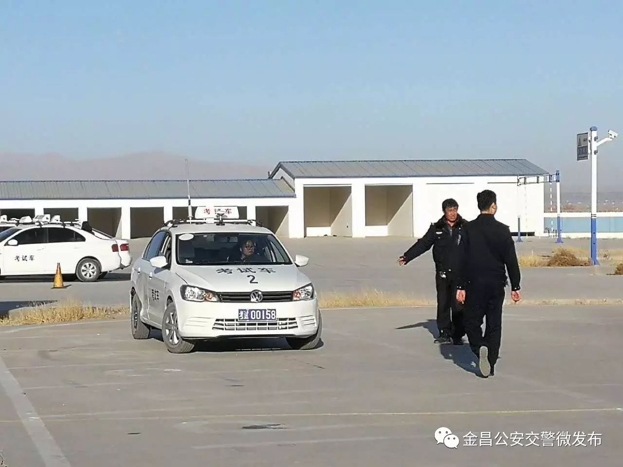 南宁驾校培训宣传组,金昌学子寒假驾考持续"高温" 科目二,三电子考场