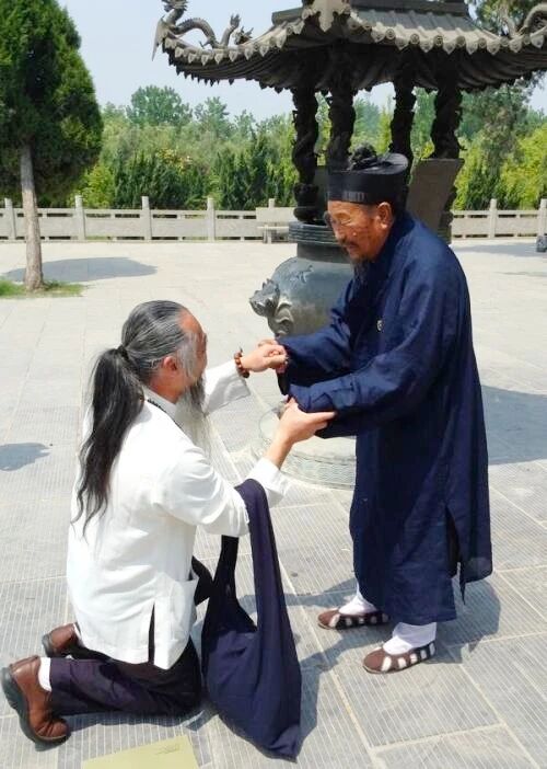 老道长的忠言:只愿有缘之人都能看到此文！