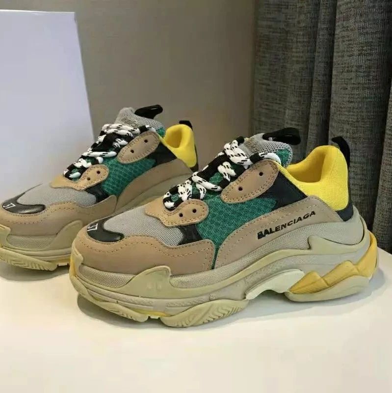 品牌介绍:Balenciaga巴黎世家,机车包,老爸鞋