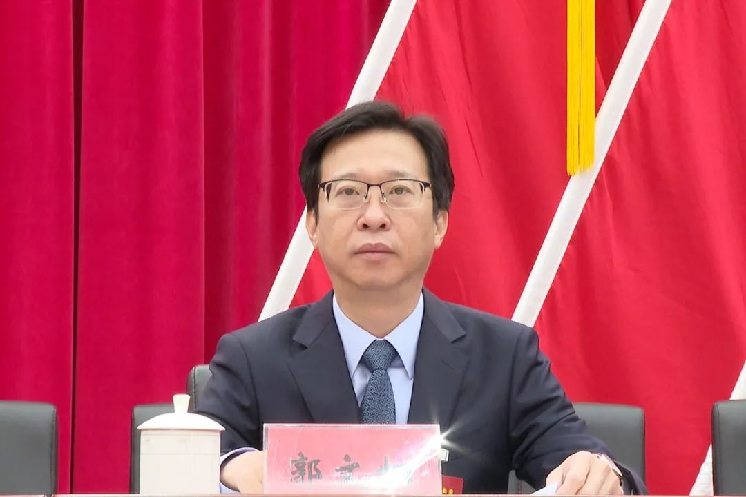 中共海丰县委十一届十四次全会召开