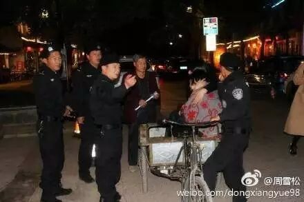 警察在街上到处“溜达”有什么用？官方回应亮了