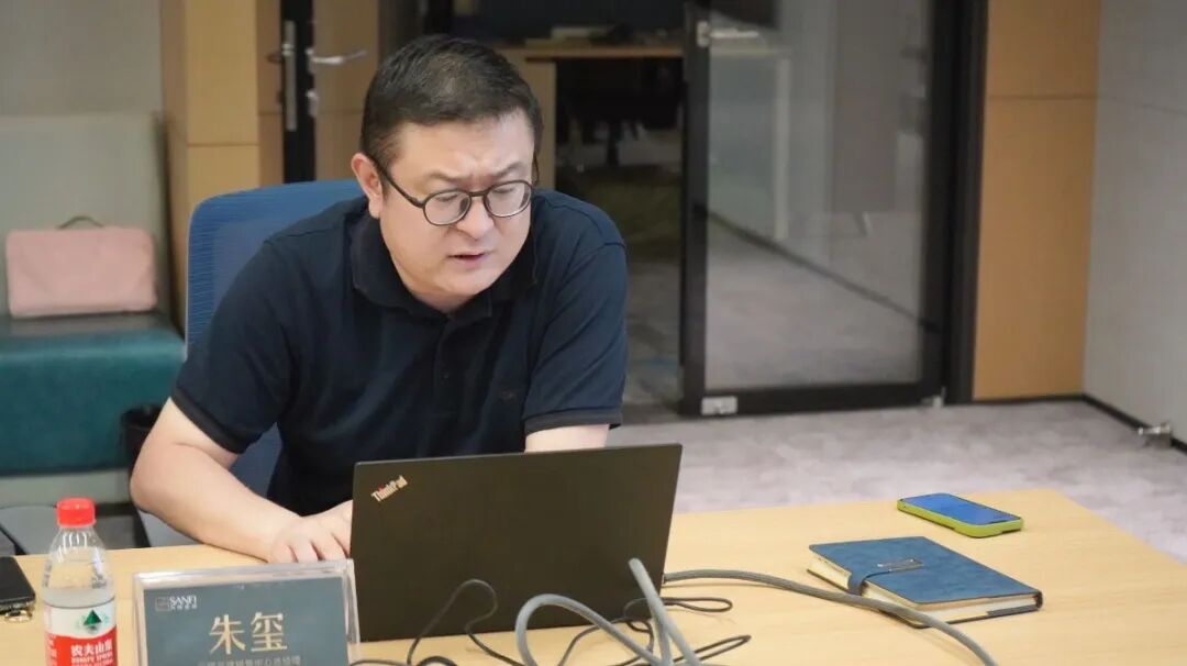 兴辉陶瓷东部大区河南省经销商线上交流会召开_3