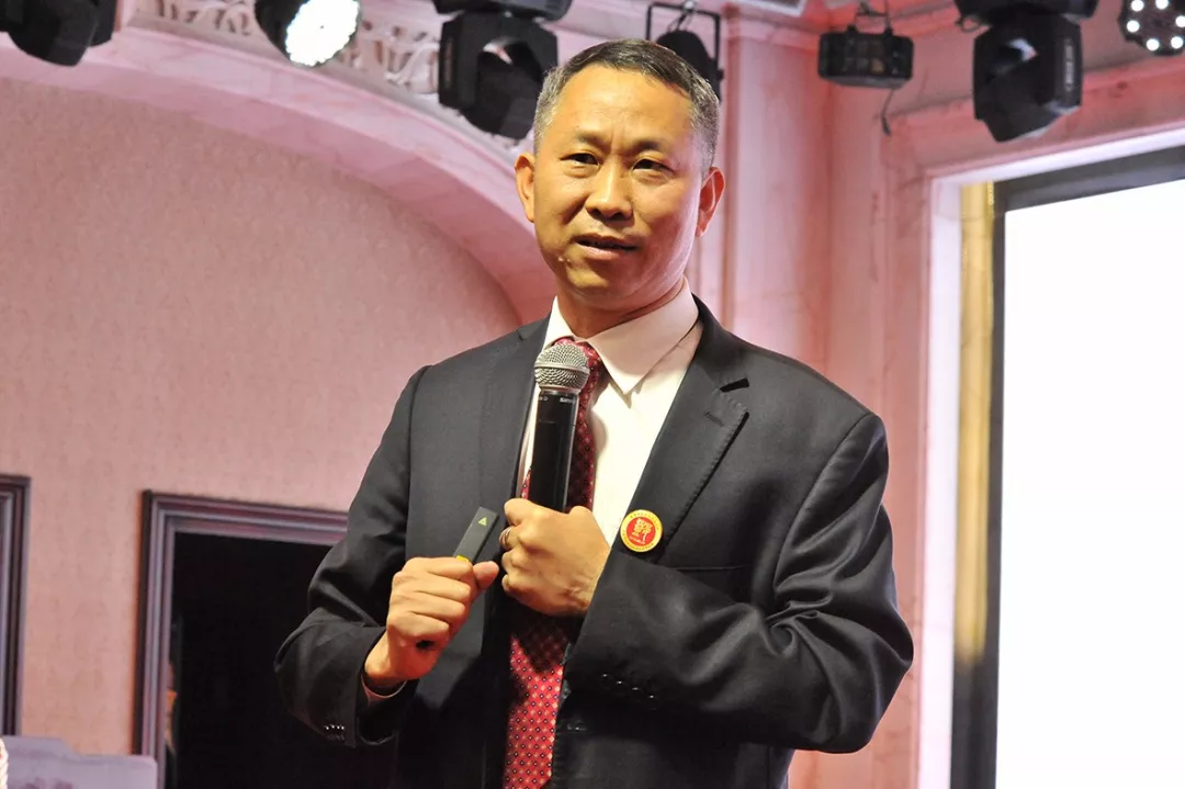 https://image.ipaiban.com/upload-ueditor-image-20180319-1521445334559021591.jpg