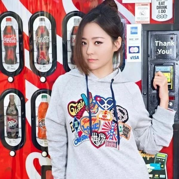 张靓颖发声疑与冯轲离婚再次被推上了封口浪尖!其实她只是……