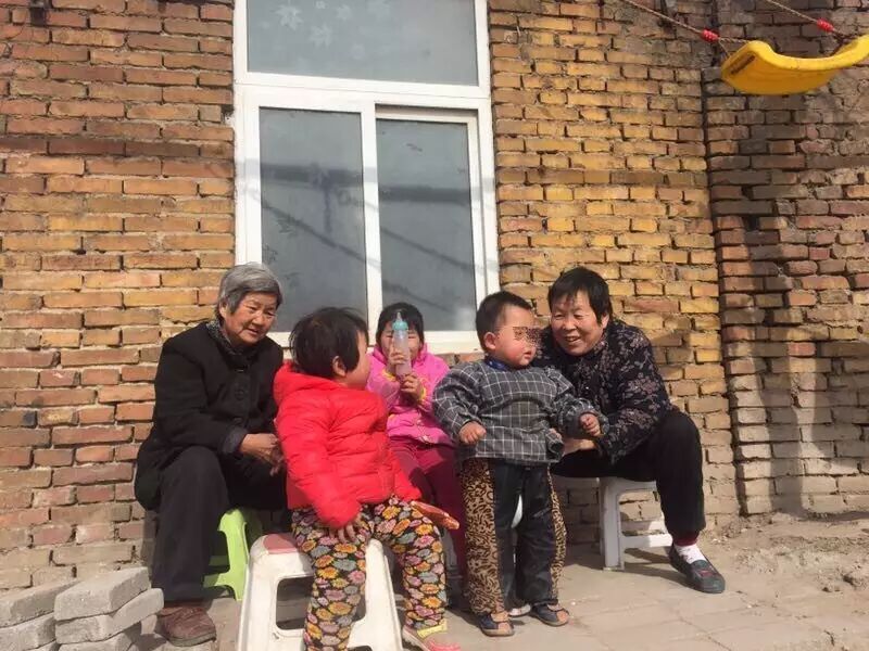 起底