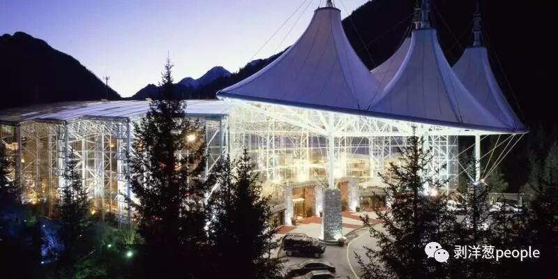 地震中的五星级酒店:华而不实的装修成最致命存在