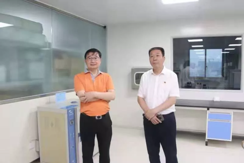 中国水务团体董事局主席段传良 到临周口银龙水务无限公司观察指点任务