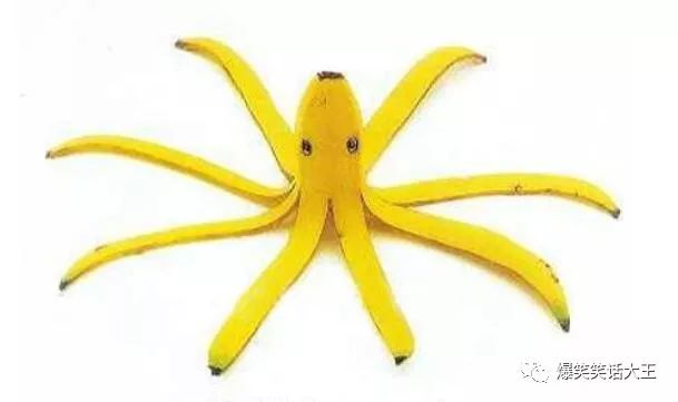 笑话：侄子作业的一道题：香蕉像什么?我深深的陷入其中……