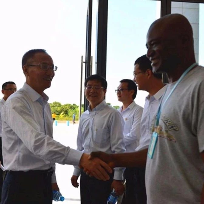 外交部部长助理陈晓东赴中土尼日利亚公司调研