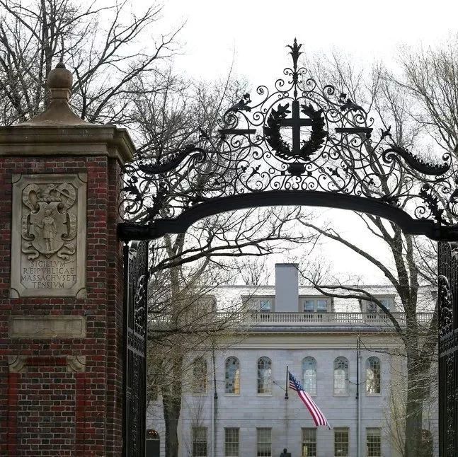 学生状告哈佛大学招生歧视亚裔,获得司法部门支持