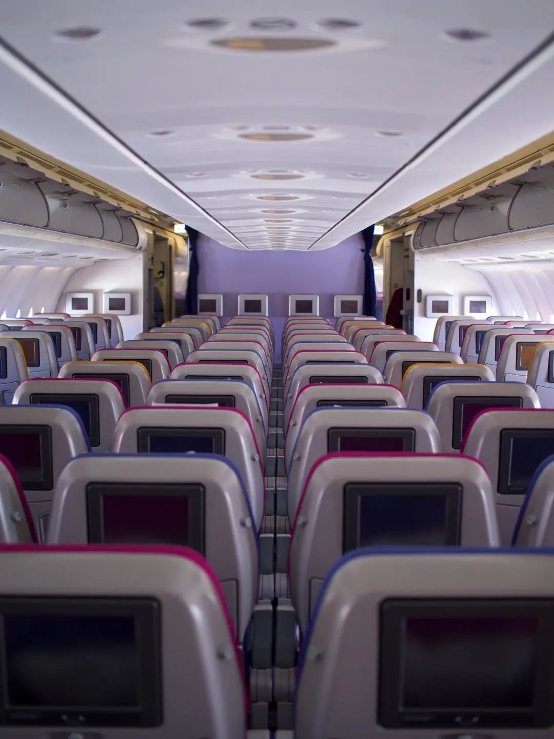 飞机上怎么选到最舒服的座位不花钱