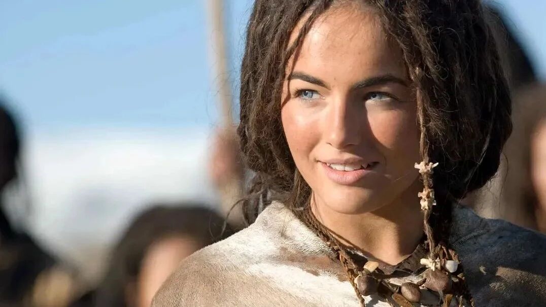 史前一万年⭐艾默里奇执导的一部神秘而奇幻的电影：《史前一万年》-1