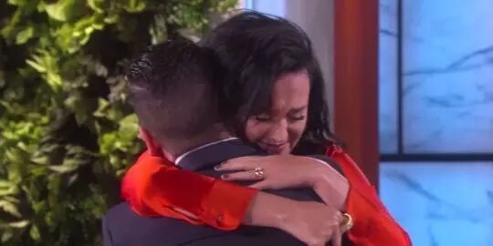 Katy Perry为何泪洒Ellen Show?