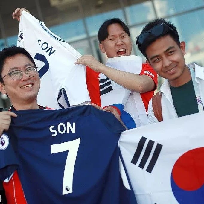 韩国球迷的幸福是真心让我们羡慕的